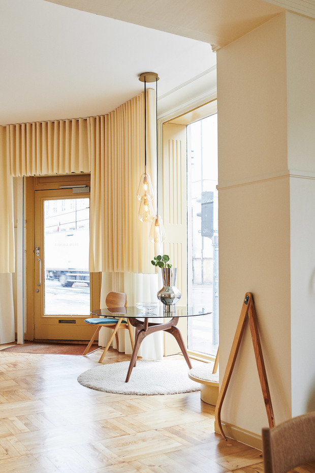 Фото из портфолио Выразительный дизайн интерьера ресторана – фотографии дизайна интерьеров на INMYROOM