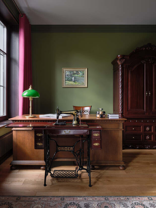 Фотография: Кабинет в стиле Классический, Проект дня, Дача, Подмосковье, Дом и дача, Истринский район, Кирпичный дом, 3 комнаты, Более 90 метров, Дженнет Койтемирова, классический с элементами викторианского и английского стиля – фото на INMYROOM