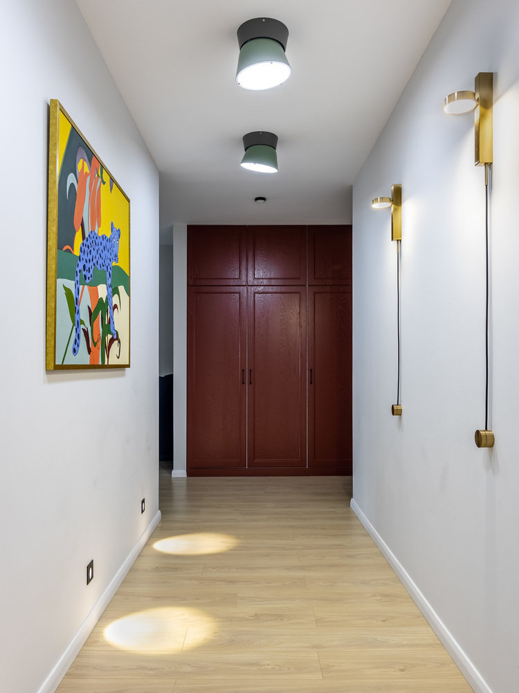 Фотография: Прихожая в стиле Современный, Квартира, Проект недели, Самара, 4 и больше, Более 90 метров, Айгуль Султанова – фото на INMYROOM Фотография: Прихожая в стиле Современный, Квартира, Проект недели, Самара, 4 и больше, Более 90 метров, Айгуль Султанова – фото на INMYROOM