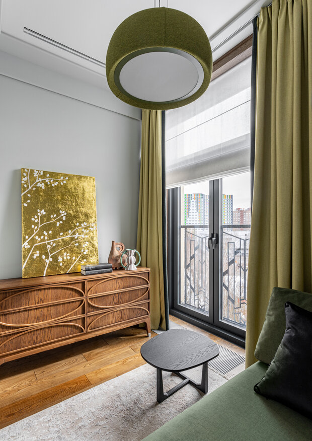 Фотография: Кабинет в стиле Современный, Квартира, Проект дня, Москва, 4 и больше, Более 90 метров, современный с элементами классики и роскоши, Саша Кама – фото на INMYROOM