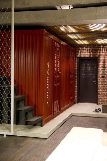 Фотография: Прихожая в стиле Лофт, Квартира, Мебель и свет, Дома и квартиры, Пентхаус, Киев – фото на INMYROOM