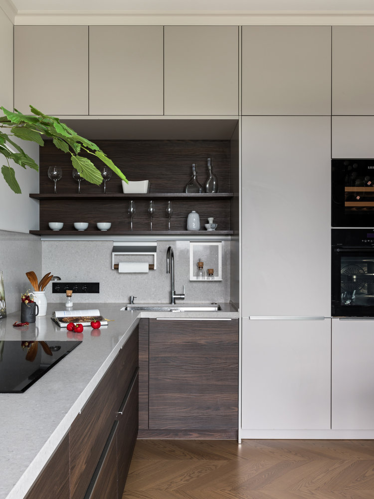 Фотография: Кухня и столовая в стиле Современный, Квартира, Проект недели, Минск, 4 и больше, Более 90 метров, Наталия Кондратович – фото на INMYROOM Фотография: Кухня и столовая в стиле Современный, Квартира, Проект недели, Минск, 4 и больше, Более 90 метров, Наталия Кондратович – фото на INMYROOM