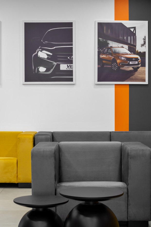 Фото из портфолио Зона ожидания в сервисном центре автосалона – фотографии дизайна интерьеров на INMYROOM