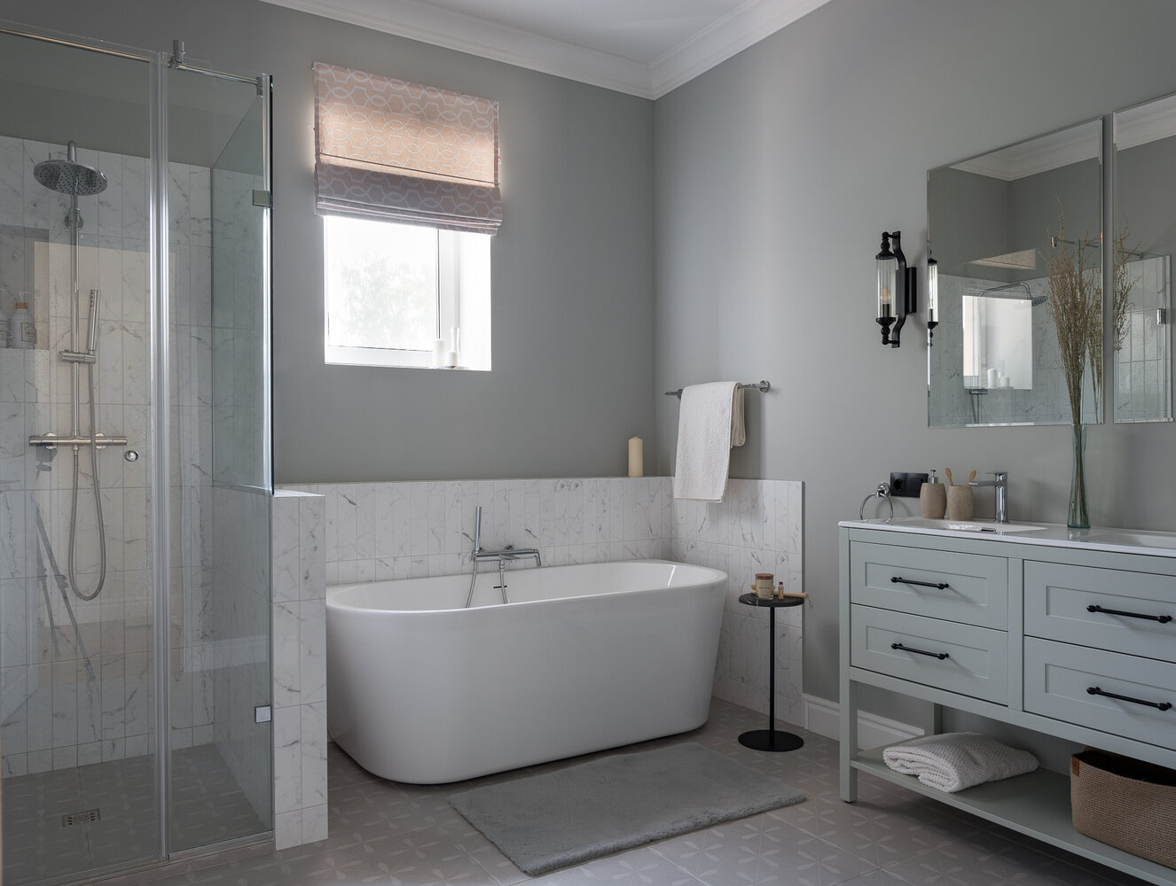 Фотография: Ванная в стиле Классический, Современный, Дом, Проект недели, Дом и дача, Московская область, Кирпичный дом, 4 и больше, Более 90 метров, Екатерина Маслина – фото на INMYROOM Фотография: Ванная в стиле Классический, Современный, Дом, Проект недели, Дом и дача, Московская область, Кирпичный дом, 4 и больше, Более 90 метров, Екатерина Маслина – фото на INMYROOM