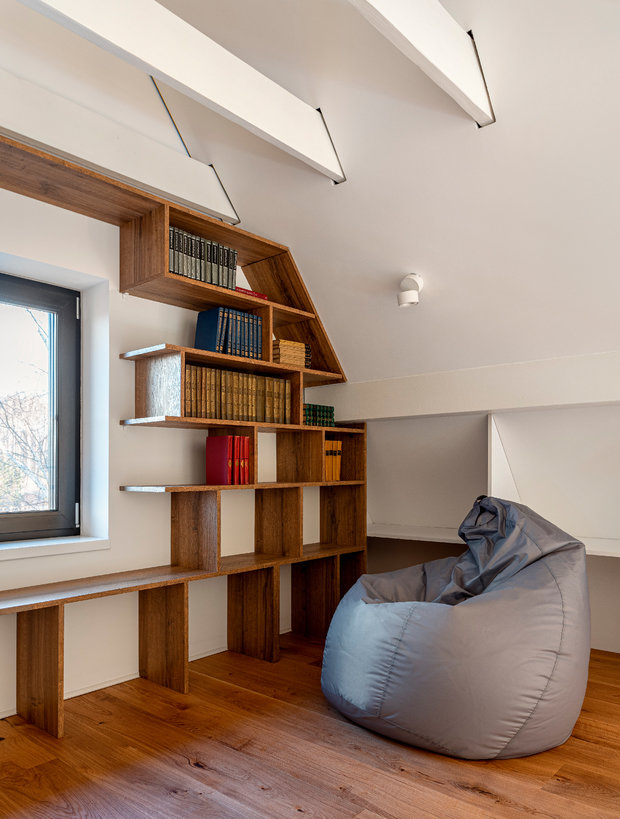 Дом, созданный для творчества, стал местом уютных теплых вечеров, неспешных разговоров обо всем и светлым пространством для вдохновения и новых идей.