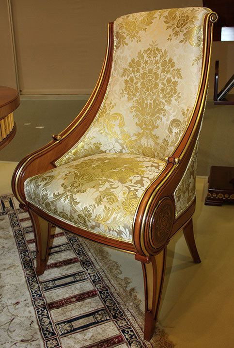 Фотография: Мебель и свет в стиле Классический, Современный, Artemide, Flos, PROVASI, Индустрия, События, Маркет, Мягкая мебель, Missoni, Пэчворк, Porada, LLADRO – фото на INMYROOM