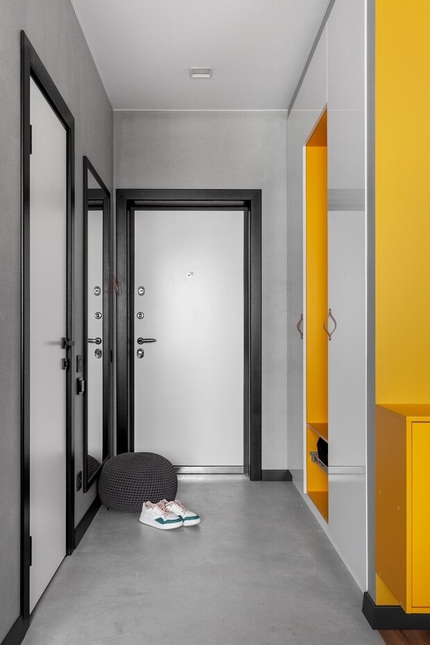 Фотография: Прихожая в стиле Современный, Квартира, Проект недели, Москва, Монолитный дом, 2 комнаты, 40-60 метров, Shiba Design Bureau, Алиса Михеева – фото на INMYROOM