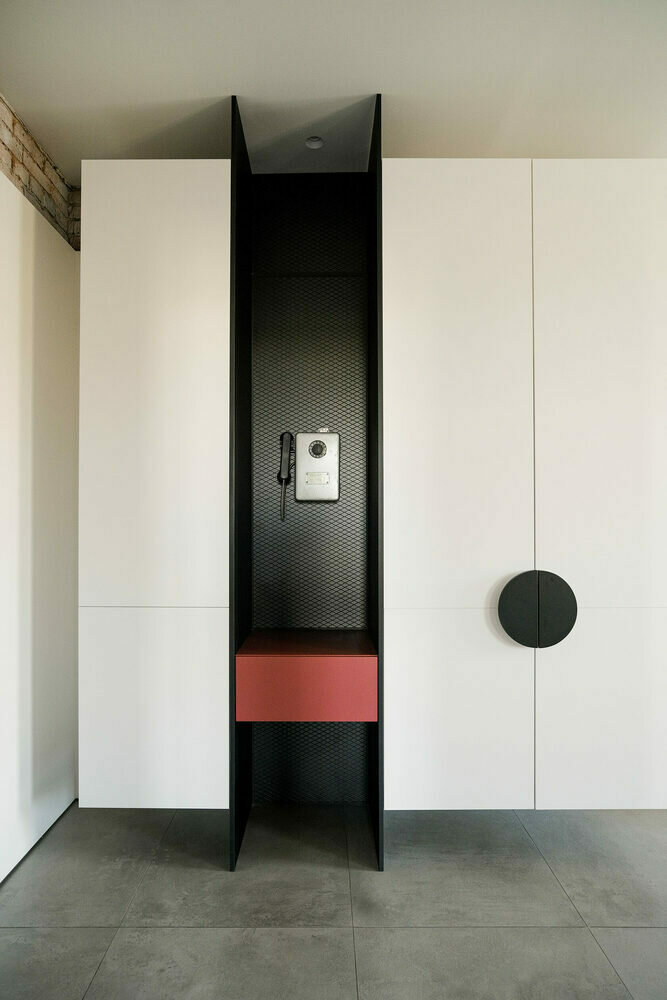 Фотография: Прихожая в стиле Лофт, Современный, Эклектика, Квартира, Студия, Проект дня, Томск, Сталинка, Кирпичный дом, 60-90 метров, Екатерина Янченко – фото на INMYROOM Фотография: Прихожая в стиле Лофт, Современный, Эклектика, Квартира, Студия, Проект дня, Томск, Сталинка, Кирпичный дом, 60-90 метров, Екатерина Янченко – фото на INMYROOM