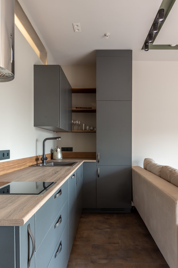 Фотография: Кухня и столовая в стиле Минимализм, Современный, Квартира, Проект недели, Москва, Buro Brainstorm, 1 комната, до 40 метров, 40-60 метров – фото на INMYROOM