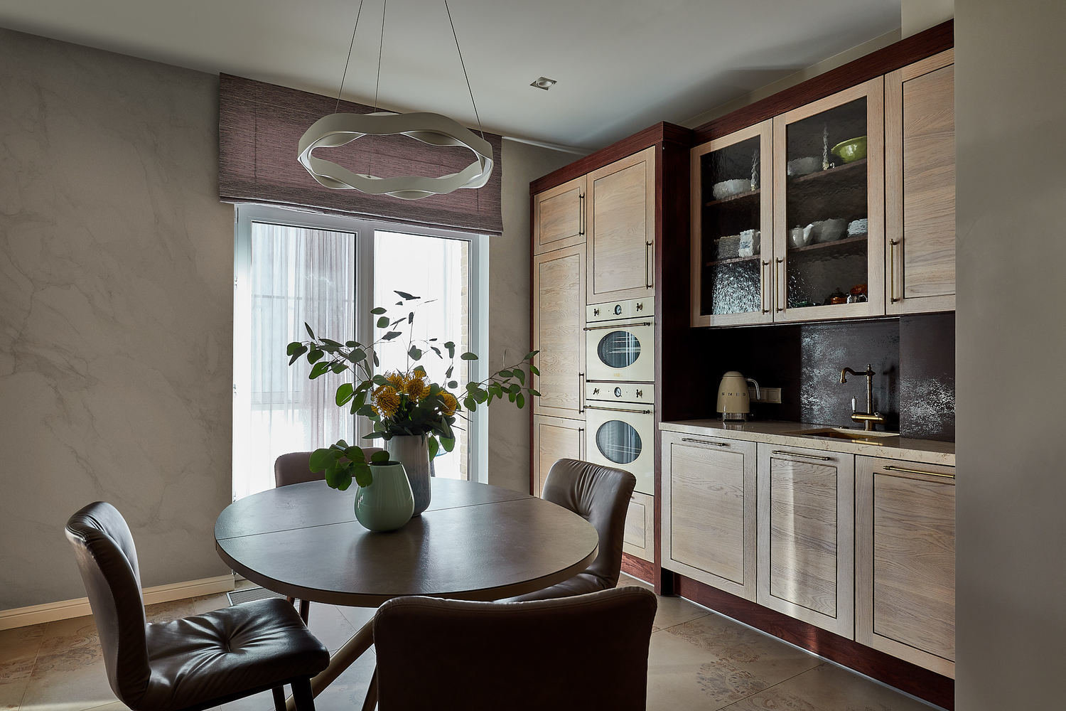 Фотография: Кухня и столовая в стиле Современный, Восточный, Эклектика, Квартира, Проект недели, Москва, 4 и больше, Более 90 метров, Бюро IVA – фото на INMYROOM Фотография: Кухня и столовая в стиле Современный, Восточный, Эклектика, Квартира, Проект недели, Москва, 4 и больше, Более 90 метров, Бюро IVA – фото на INMYROOM