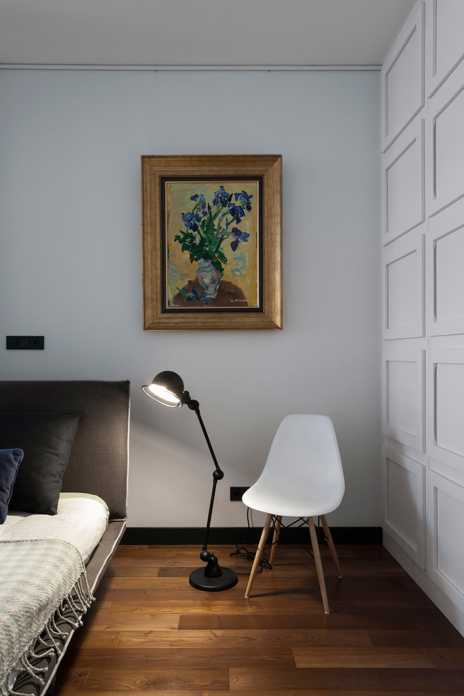 Фотография: Спальня в стиле Минимализм, Современный, Квартира, Украина, Планировки, Аксессуары, Miele, Modular, Vitra, Мебель и свет, Белый, Проект недели, Черный, Зеленый, Бежевый, Серый, Коричневый, Киев, SLV, ИКЕА, Vibia, Benjamin Moore, Gessi, Wheitzer Parkett, Настя Антонюк, Atelier Areti, Jielde, META, Saba, Blanco, А-III, белый минимализм в Киеве, квартира-галерея – фото на INMYROOM Фотография: Спальня в стиле Минимализм, Современный, Квартира, Украина, Планировки, Аксессуары, Miele, Modular, Vitra, Мебель и свет, Белый, Проект недели, Черный, Зеленый, Бежевый, Серый, Коричневый, Киев, SLV, ИКЕА, Vibia, Benjamin Moore, Gessi, Wheitzer Parkett, Настя Антонюк, Atelier Areti, Jielde, META, Saba, Blanco, А-III, белый минимализм в Киеве, квартира-галерея – фото на INMYROOM