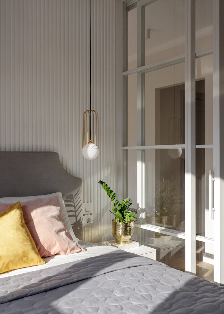 Фотография: Спальня в стиле Классический, Современный, Квартира, Проект недели, Санкт-Петербург, Монолитный дом, 2 комнаты, до 40 метров, 40-60 метров, Алена Матисова – фото на INMYROOM Фотография: Спальня в стиле Классический, Современный, Квартира, Проект недели, Санкт-Петербург, Монолитный дом, 2 комнаты, до 40 метров, 40-60 метров, Алена Матисова – фото на INMYROOM