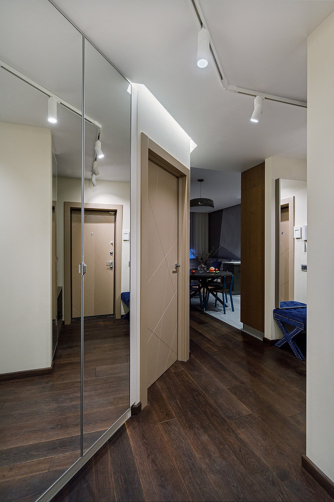 Фотография: Прихожая в стиле Современный, Квартира, Проект дня, Москва, 4 и больше, Более 90 метров, Бюро IVA – фото на INMYROOM