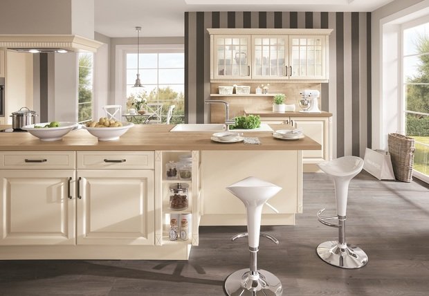 Фото из портфолио Castello. Классическая кухня в старонемецком стиле – фотографии дизайна интерьеров на INMYROOM