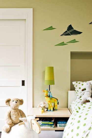 Фотография: Детская в стиле Современный, Дом, Цвет в интерьере, Дома и квартиры, Белый, Черный – фото на INMYROOM