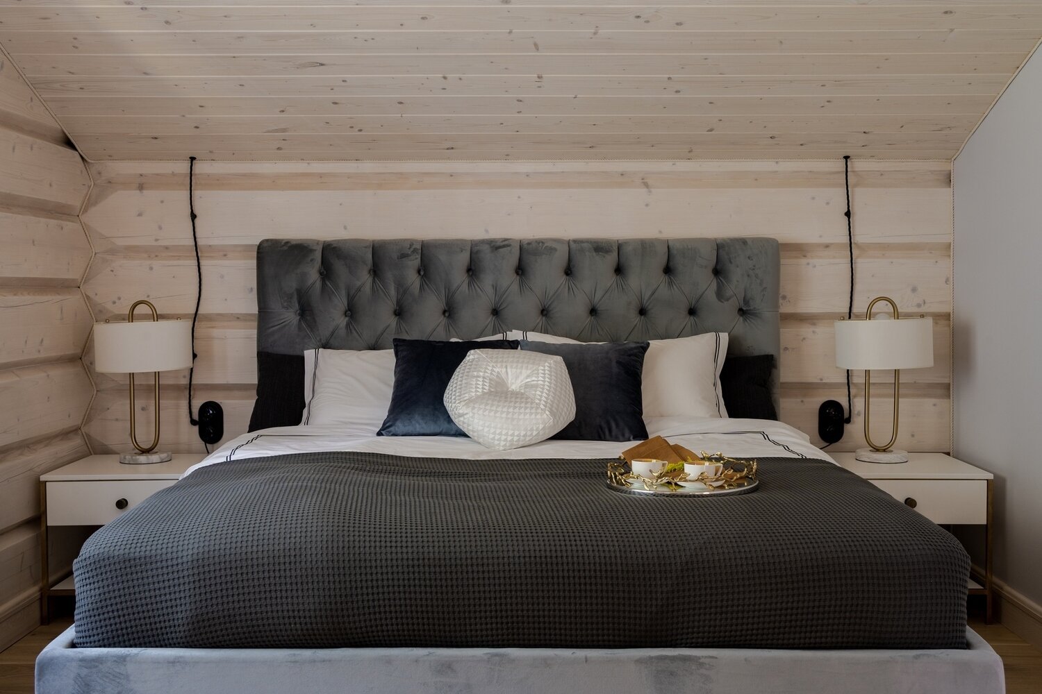 Фотография: Спальня в стиле Современный, Дом, Проект недели, Санкт-Петербург, Дом и дача, 4 и больше, Более 90 метров, Lublianova.design, Юлия Люблянова – фото на INMYROOM Фотография: Спальня в стиле Современный, Дом, Проект недели, Санкт-Петербург, Дом и дача, 4 и больше, Более 90 метров, Lublianova.design, Юлия Люблянова – фото на INMYROOM