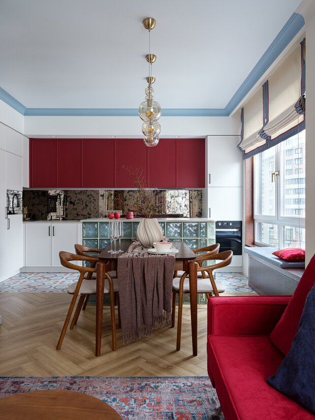 Фотография: Кухня и столовая в стиле Современный, Квартира, Москва, Монолитный дом, 4 и больше, Более 90 метров, Эксклюзивные проекты, ЖК «Holland Park», минимализм с элементами современного дизайна, Татьяна Казьмина – фото на INMYROOM