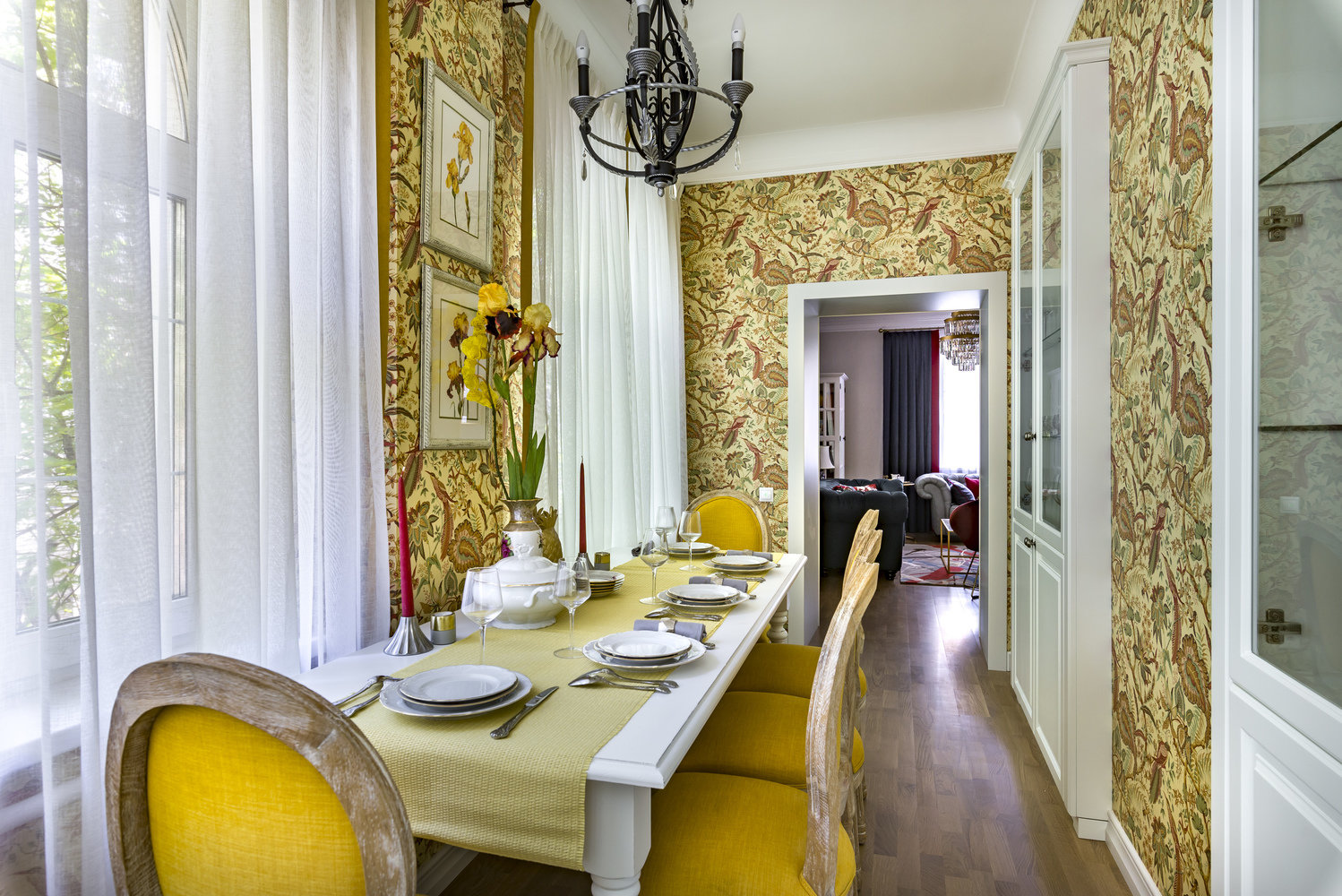 Фотография: Кухня и столовая в стиле Классический, Современный, Квартира, Проект недели, Москва, Кирпичный дом, 4 и больше, 60-90 метров, Юлия Левина – фото на INMYROOM Фотография: Кухня и столовая в стиле Классический, Современный, Квартира, Проект недели, Москва, Кирпичный дом, 4 и больше, 60-90 метров, Юлия Левина – фото на INMYROOM