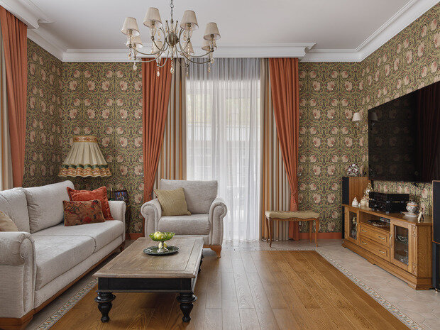 Фотография: Гостиная в стиле Классический, Эклектика, Дом, Проект дня, Дом и дача, Татарстан, Кирпичный дом, 4 и больше, Более 90 метров, современный с элементами классики и роскоши, Зарина Гайворонская – фото на INMYROOM