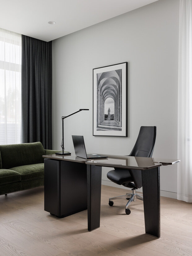 Фотография: Кабинет в стиле Современный, Минимализм, Дом, Проект дня, Санкт-Петербург, Дом и дача, Ленинградская область, 4 и больше, Более 90 метров, Юлия Скачкова – фото на INMYROOM