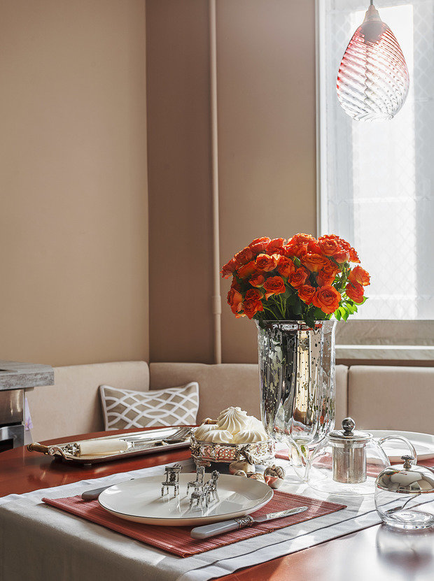 Фотография: Кухня и столовая в стиле Классический, Современный, Эклектика, Квартира, Россия, Проект недели, Новая Москва, Ольга Куликовская-Эшби, Interior Box – фото на INMYROOM