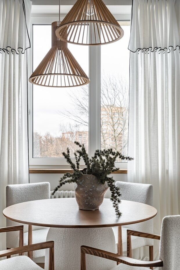 Фотография: Кухня и столовая в стиле Современный, Минимализм, Джапанди, Квартира, Проект дня, Москва, 2 комнаты, 60-90 метров, Виктория Вишневская – фото на INMYROOM