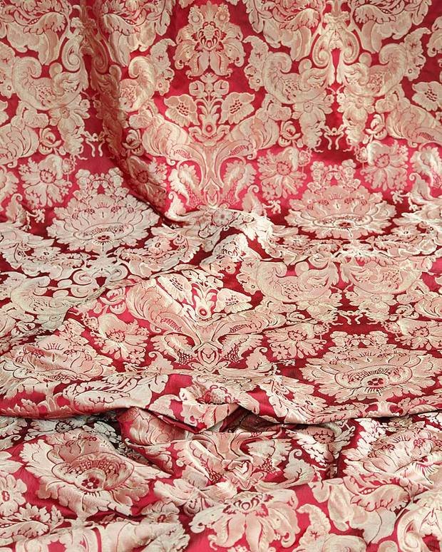 Фото из портфолио Изысканные декоративные ткани от компании KT Exclusive – фотографии дизайна интерьеров на InMyRoom.ru