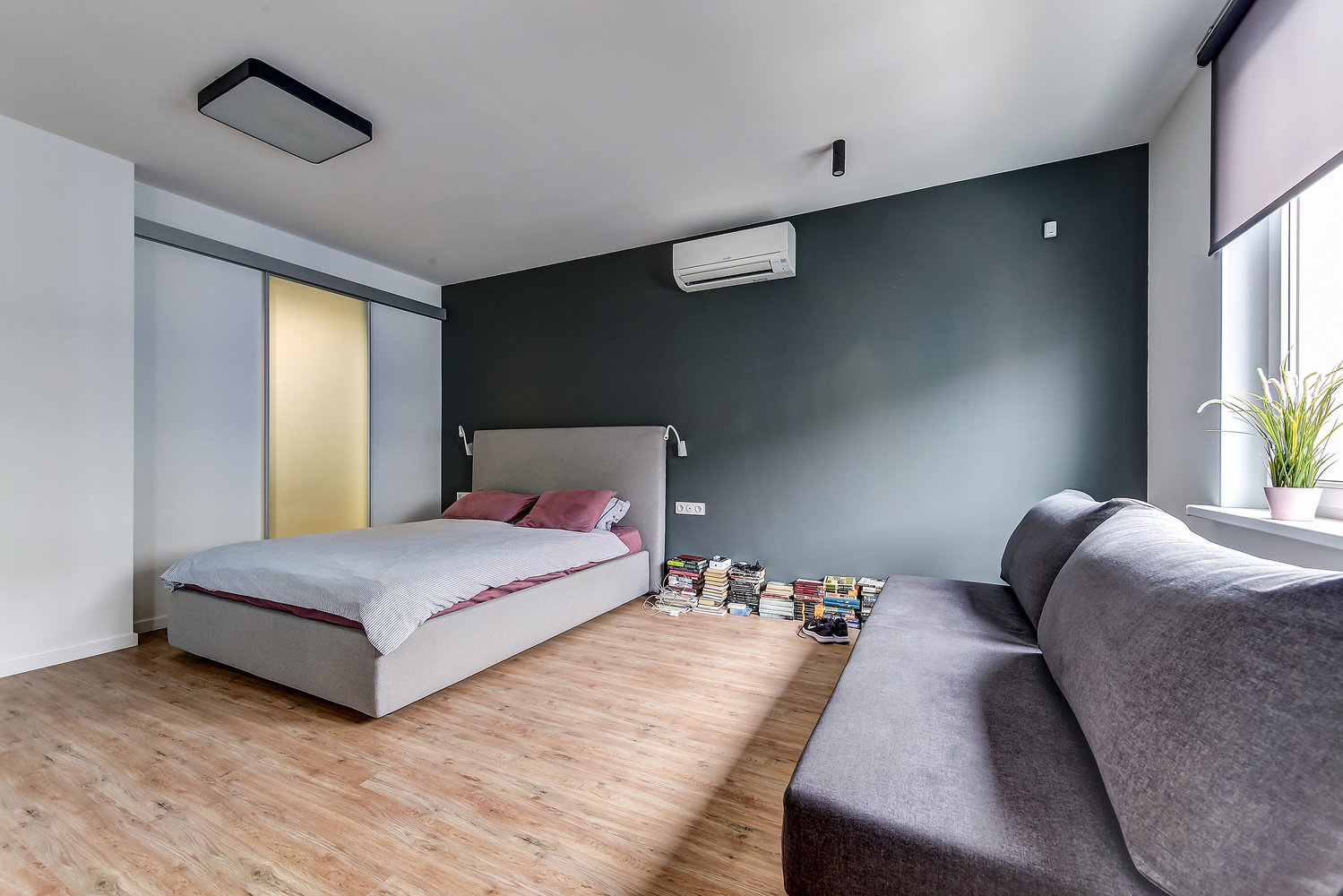 Фото из портфолио Ремонт 1 комнатной квартиры для брутального мужчины – фотографии дизайна интерьеров на INMYROOM Фото из портфолио Ремонт 1 комнатной квартиры для брутального мужчины – фотографии дизайна интерьеров на INMYROOM