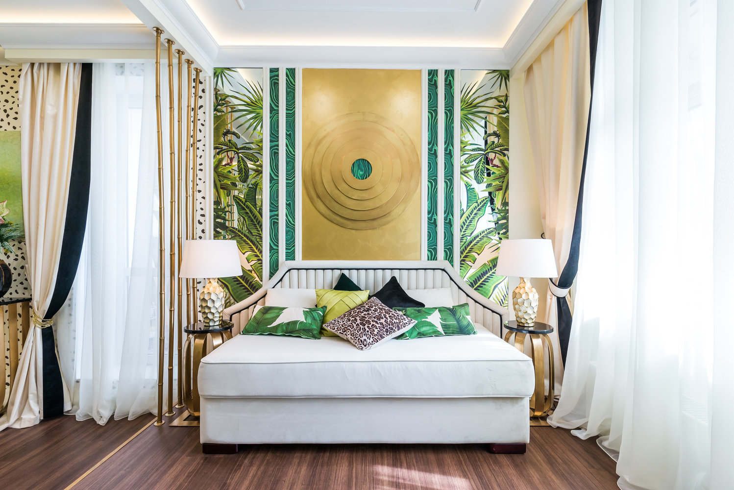 Фото из портфолио ЗОЛОТЫЕ ДЖУНГЛИ – фотографии дизайна интерьеров на INMYROOM Фото из портфолио ЗОЛОТЫЕ ДЖУНГЛИ – фотографии дизайна интерьеров на INMYROOM