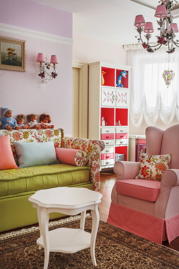 Фотография: Детская в стиле Классический, Дом, Проект недели, Дом и дача, Московская область, Сергей Красюк, мансарда в загородном доме, Елена Лапшина, Berloga, комната для подростка, детская для девочки – фото на INMYROOM