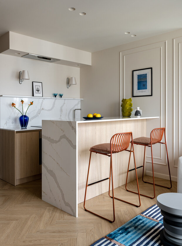 Фотография: Кухня и столовая в стиле Современный, Малогабаритная квартира, Квартира, Проект дня, Минск, 1 комната, до 40 метров – фото на INMYROOM