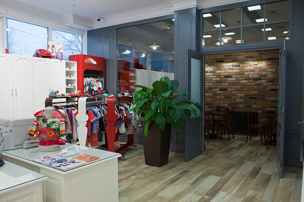 Фото из портфолио Офис бутик французской детской одежды CATIMINI – фотографии дизайна интерьеров на INMYROOM