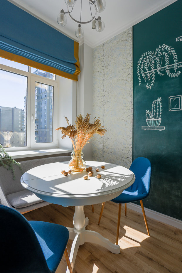 Фотография: Кухня и столовая в стиле Эклектика, Современный, Квартира, Проект недели, Москва, 2 комнаты, 40-60 метров, Алена Рогачева, Полина Масленкина – фото на INMYROOM
