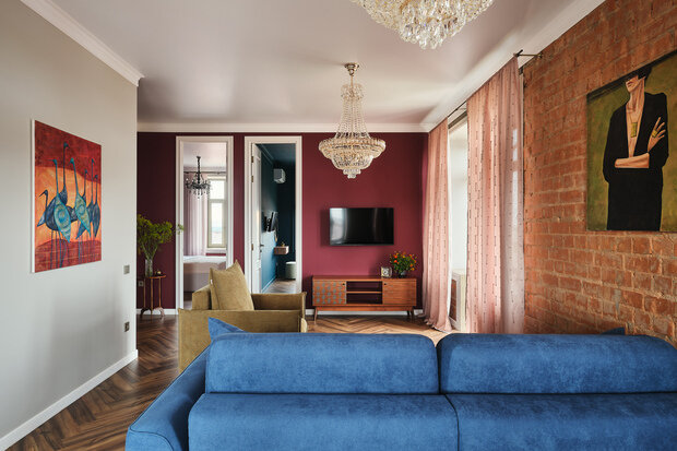 Фотография: Гостиная в стиле Современный, Эклектика, Квартира, Проект дня, Кирпичный дом, 3 комнаты, 60-90 метров, Елена Максимова, Тобольск – фото на INMYROOM