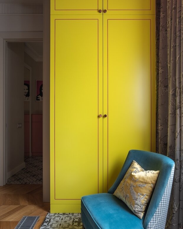 Фотография: Спальня в стиле Классический, Современный, Квартира, Проект недели, Москва, Евгения Ермолаева, 2 комнаты, 40-60 метров, Анастасия Васьковская – фото на INMYROOM