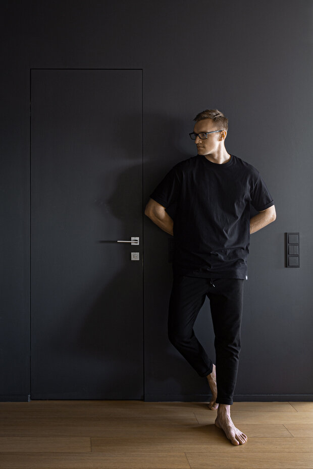 Дизайнер Виталий Савко