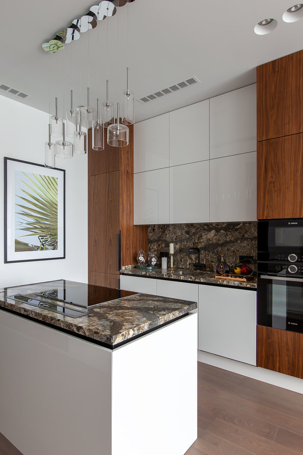 Фотография: Кухня и столовая в стиле Минимализм, Квартира, Проект недели, Москва, Филипп Киценко, 3 комнаты, Более 90 метров, ПРЕМИЯ INMYROOM – фото на INMYROOM