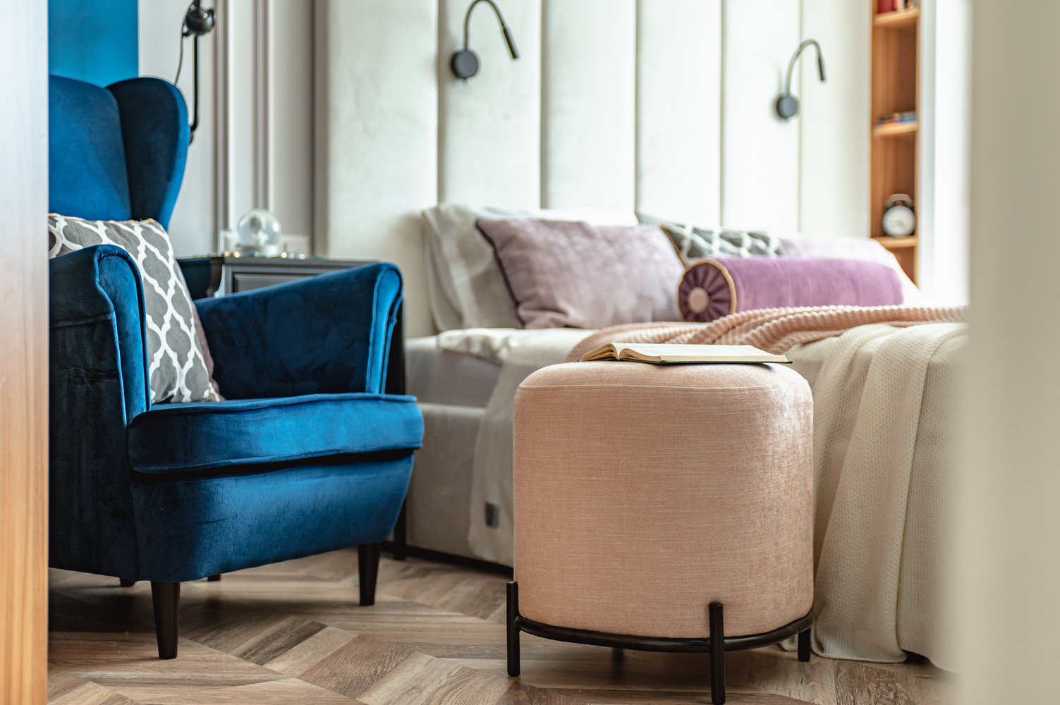 Фотография: Спальня в стиле Современный, Квартира, Проект дня, 2 комнаты, 40-60 метров, Татьяна Петрова, Ego Design – фото на INMYROOM Фотография: Спальня в стиле Современный, Квартира, Проект дня, 2 комнаты, 40-60 метров, Татьяна Петрова, Ego Design – фото на INMYROOM