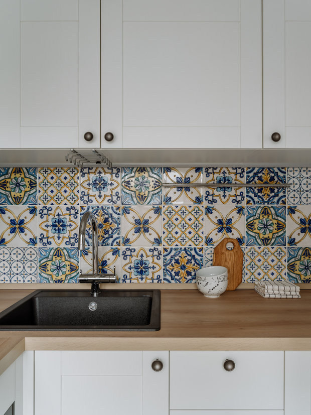 Фотография: Кухня и столовая в стиле Скандинавский, Квартира, Проект недели, Москва, 3 комнаты, 40-60 метров, Carton Group – фото на INMYROOM