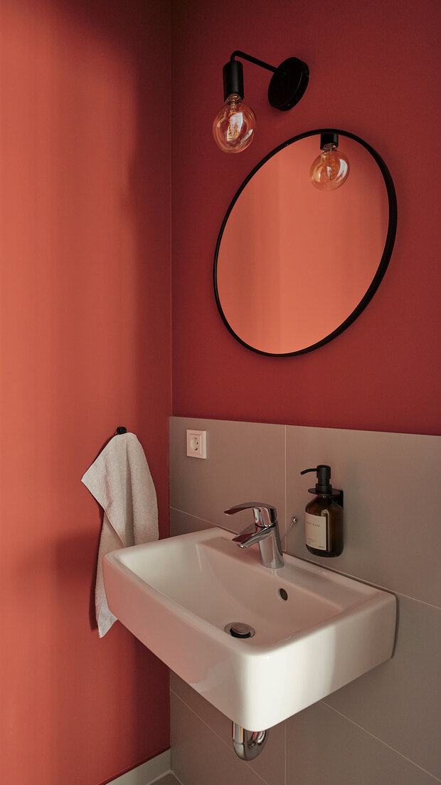 Фотография: Ванная в стиле Скандинавский, Современный, Минимализм, Квартира, Проект дня, Берлин, 2 комнаты, 60-90 метров, современный с элементами минимализма и лофта, Елена Коломейцева – фото на INMYROOM