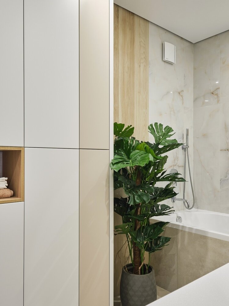 Фотография: Ванная в стиле Современный, Квартира, Проект недели, Кирпичный дом, 3 комнаты, 60-90 метров, Тюмень, Interius – фото на INMYROOM Фотография: Ванная в стиле Современный, Квартира, Проект недели, Кирпичный дом, 3 комнаты, 60-90 метров, Тюмень, Interius – фото на INMYROOM