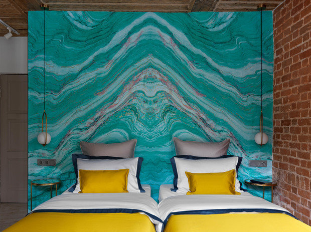 Фотография: Спальня в стиле Лофт, Эклектика, Декор интерьера, Отель, Москва, Кирпичный дом, Наталья Высоцкая, Ольга Воинова – фото на INMYROOM