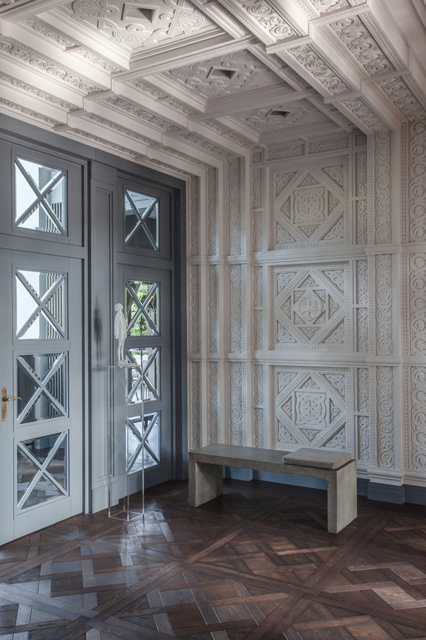 Фотография: Прихожая в стиле Классический, Современный, Эклектика, Дом, Проект недели, Дом и дача, Новая Москва, 4 и больше, Более 90 метров, Марина Бирюкова, Елизавета Голубцова, BIGO – фото на INMYROOM