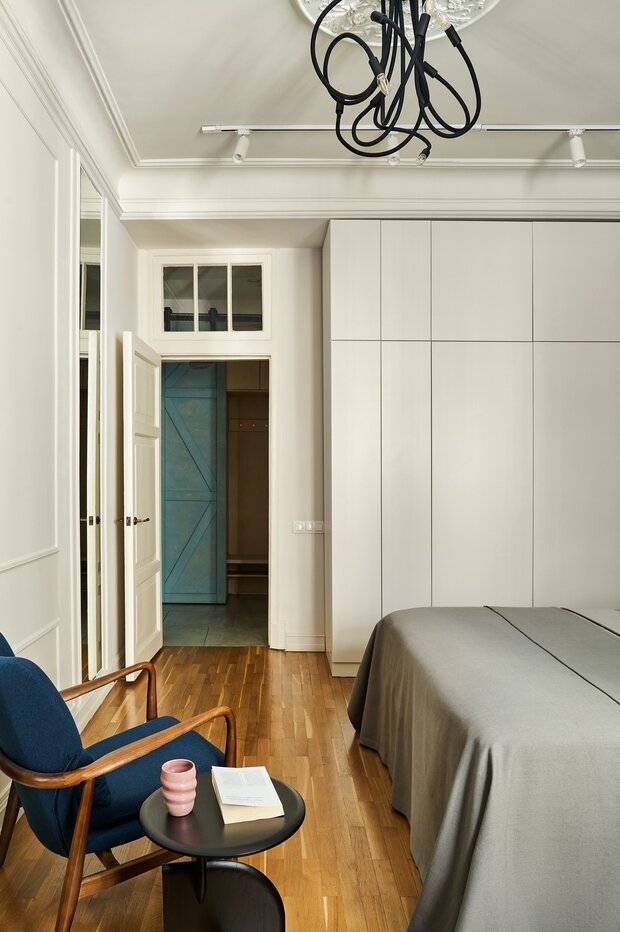 Фотография: Спальня в стиле Скандинавский, Современный, Квартира, Проект недели, Санкт-Петербург, Сталинка, Кирпичный дом, 2 комнаты, 40-60 метров, Винтажный, TOTLstudio – фото на INMYROOM