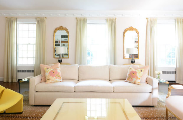 Фотография: Гостиная в стиле Эклектика, Декор интерьера, Зеленый, Бежевый, Серый, Розовый, Голубой – фото на INMYROOM