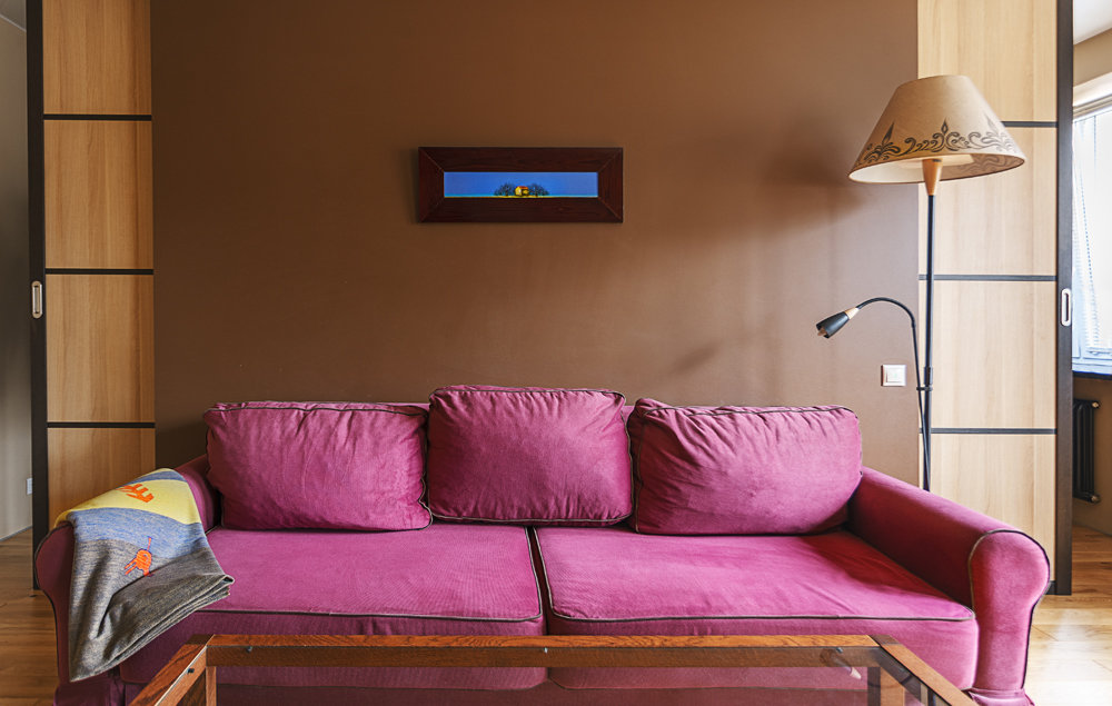 Фотография: Гостиная в стиле Современный, Квартира, Россия, Проект недели, Новая Москва, Максим Ковалевский, переделка хрущевки, как обустроить двухкомнатную квартиру в хрущевки, как из типовой квартиры сделать студию, ремонт хрущевки, видео, Хрущевка – фото на INMYROOM Фотография: Гостиная в стиле Современный, Квартира, Россия, Проект недели, Новая Москва, Максим Ковалевский, переделка хрущевки, как обустроить двухкомнатную квартиру в хрущевки, как из типовой квартиры сделать студию, ремонт хрущевки, видео, Хрущевка – фото на INMYROOM