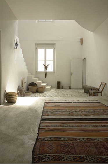 Фотография: Прихожая в стиле Минимализм, Интерьер комнат, Ковер – фото на INMYROOM