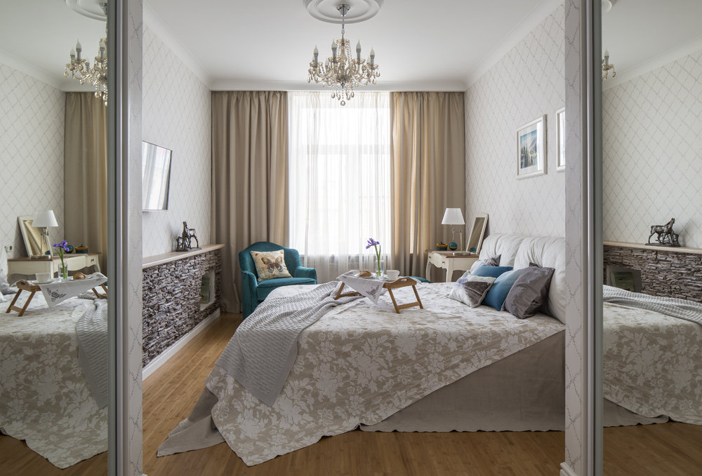 Фотография: Спальня в стиле Прованс и Кантри, Квартира, Проект недели, Евгений Кулибаба, Эльвира Станкевич, Сталинка, трешка, 3 комнаты, 60-90 метров – фото на INMYROOM