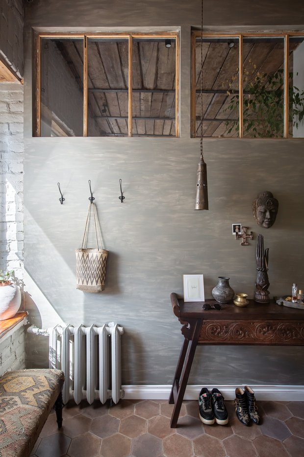 Фотография: Прихожая в стиле Эклектика, Эко, Квартира, Проект недели, Санкт-Петербург, 3 комнаты, Более 90 метров, Эли Гордеева, интерьер в балийском стиле, стиль Бали, атмосфера Бали в интерьере – фото на INMYROOM