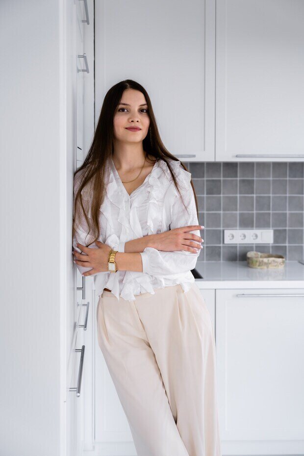 Дизайнер Александра Лаврова